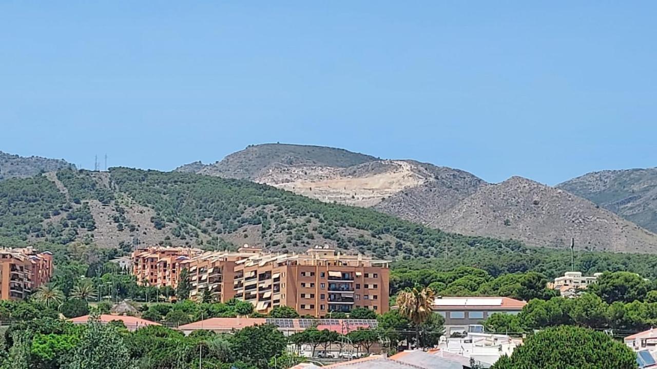 Enjoying Together Torremolinos Exteriör bild